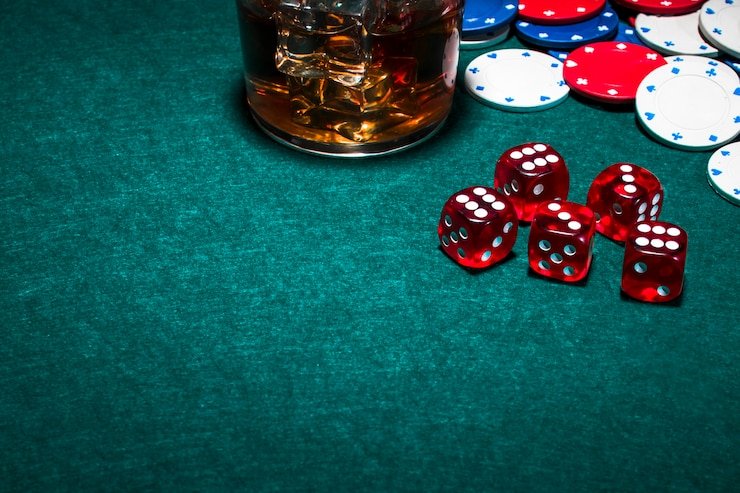 Aplikasi mobile merdeka toto menampilkan layar dealer langsung dengan blackjack dan studio multi-kamera